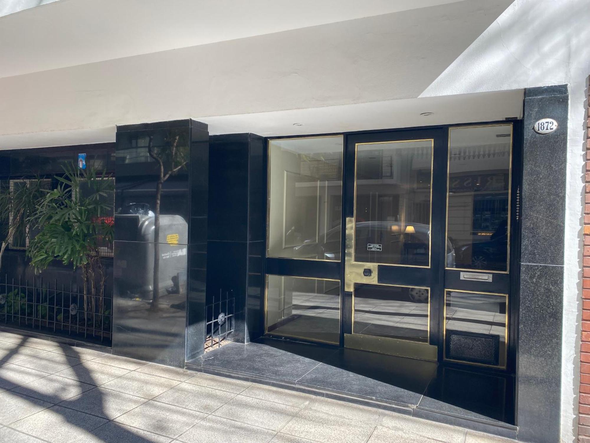 דירות בואנוס איירס Departamento En Recoleta מראה חיצוני תמונה